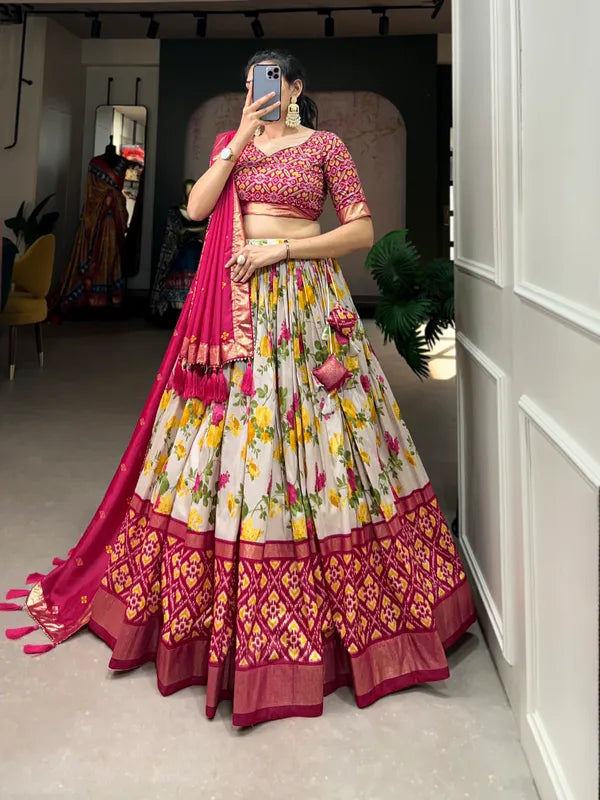 Pink Dola Silk Pink Patola Print Traditional Lehenga Choli (Flower Pink)